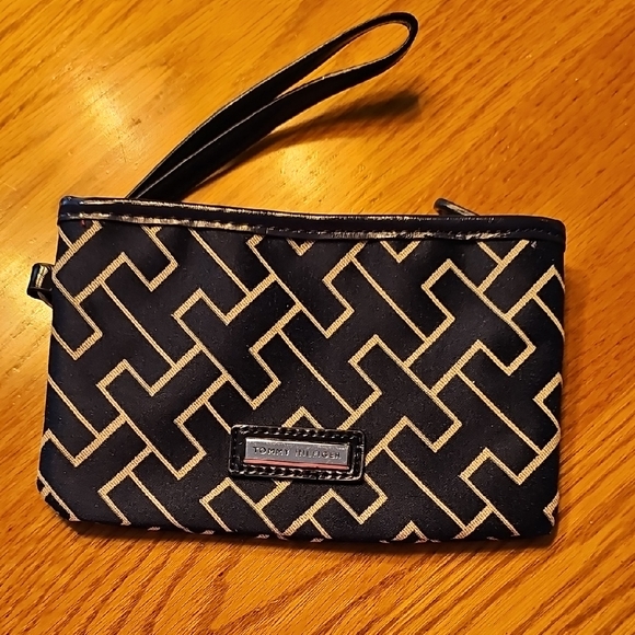 Tommy Hilfiger Handbags - Tommy Hilfiger Navy and Cream Patterned Clutch
